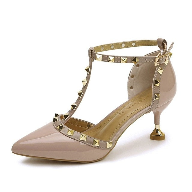 2018 women pumps fashion rivets women sandals comfortable middle heels quality platform high heels summer autumn heels wedding
