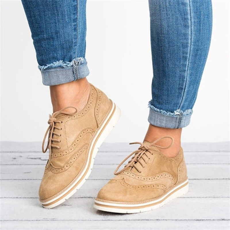 Women Casual Shoes Lightweight Fashion Design Flats for Lady Big Size Lace-Up Woman Shoes 35-43