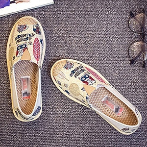 Womens Flat Shoes Fashion Print Canvas Platform Shoes Light Wear Breathable Slip On Shoes For Woman Round Toe Zapatos De Mujer