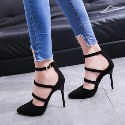 2018 Spring New Women's Shoes European and American Fashion Sexy High Heels Pointed Suede Hollow Work Shoes Simple Single Shoes