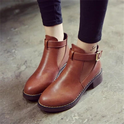 Women Ankle Martin Boots 2018 Autumn Female Casual Shoes Woman Flat Fashion Platform Round Toe Buckle Strap Solid Comfortable
