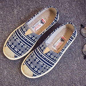Womens Flat Shoes Fashion Print Canvas Platform Shoes Light Wear Breathable Slip On Shoes For Woman Round Toe Zapatos De Mujer