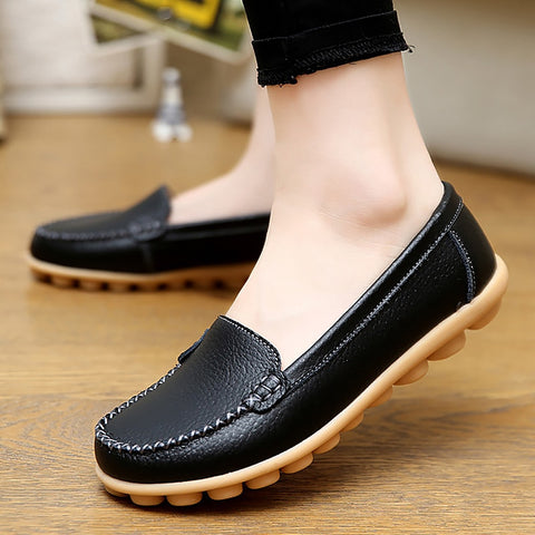 Genuine Leather Shoes Woman Soft Boat shoes for Women Flats shoes Big size 35-44 Ladies Loafers Non-Slip Sturdy Sole